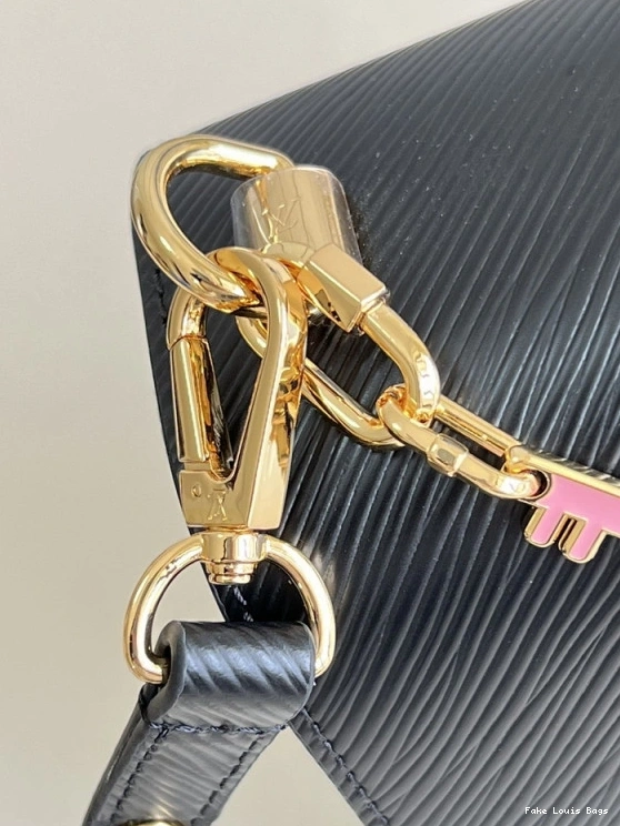 Fake Louis Bags MM VUITTON TWIST LOUIS 0822